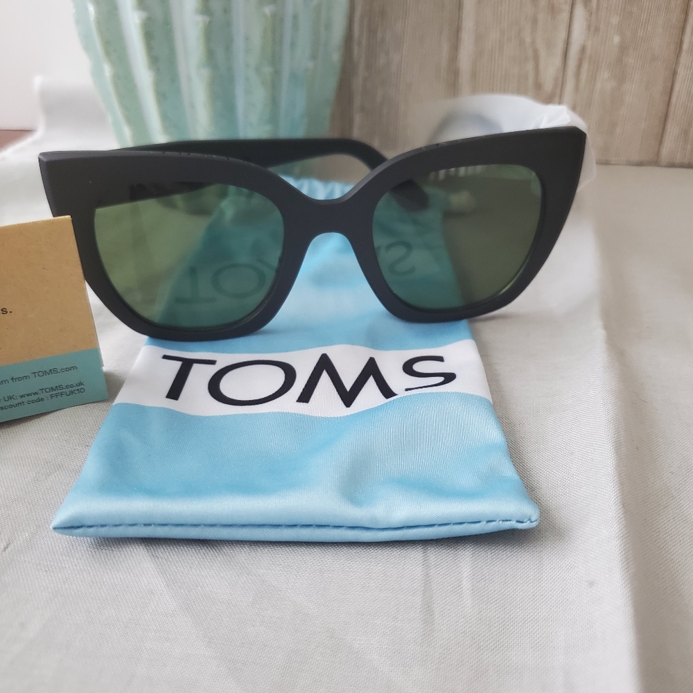 Tom's Women's Sunglasses